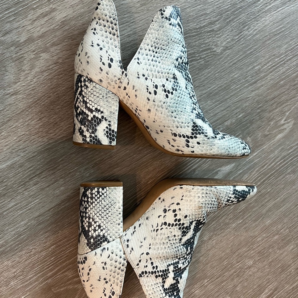 Steve Madden Rookie Snakeskin Booties - Picture 5 of 10